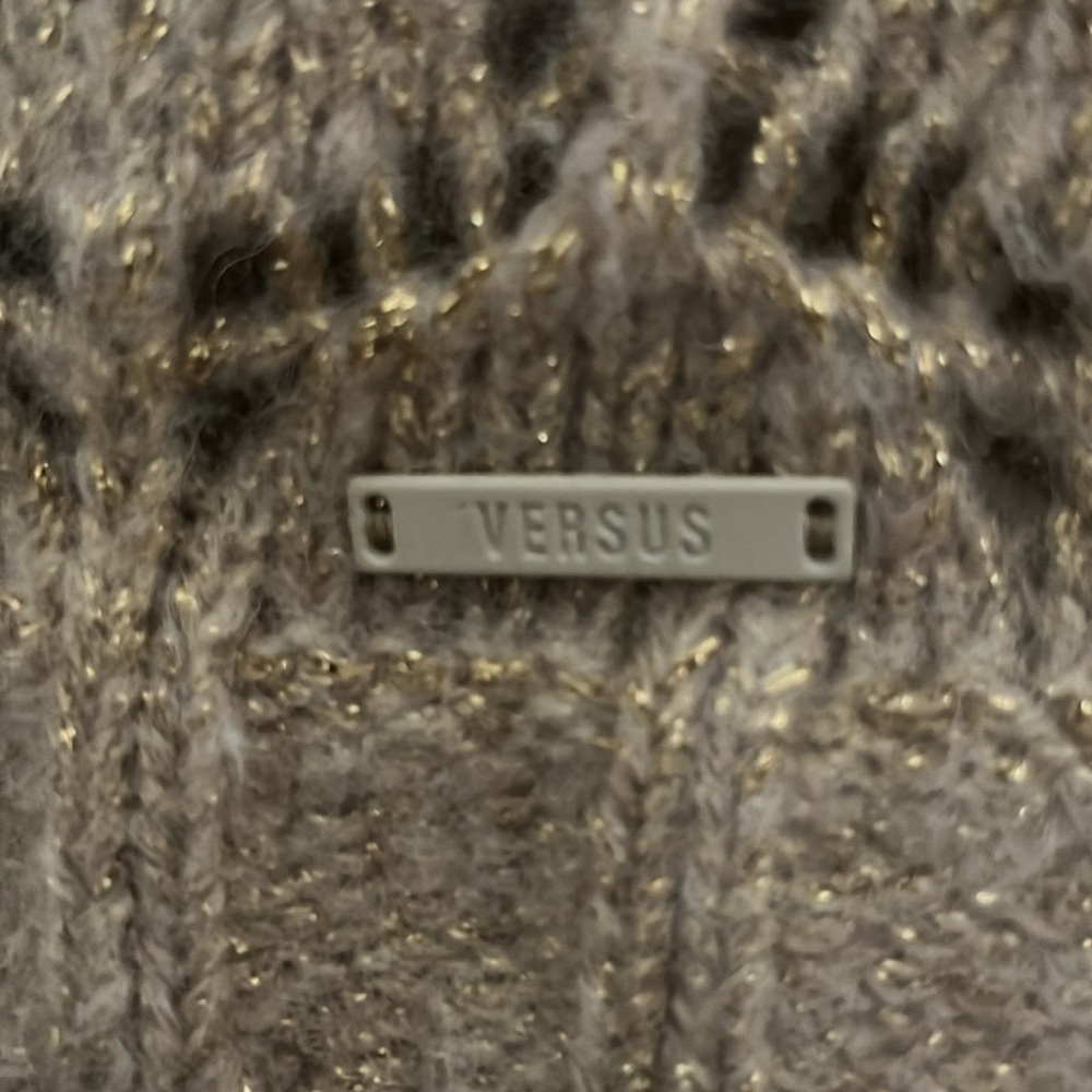 Versace Versus Beige and Gold Knit alpaca Sweater - Picture 2 of 7